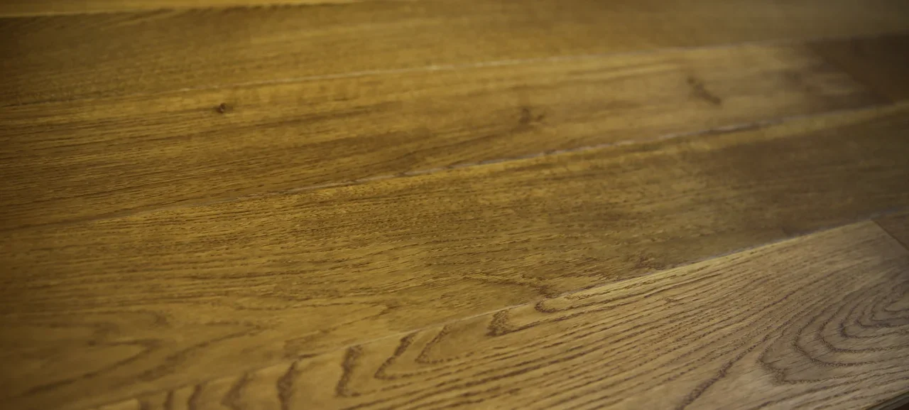 Инженерная доска шириной 180 мм Woodlight Оксфорд шпон 1,5 мм для квартиры и дома