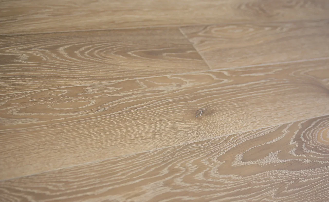 Инженерная доска шириной 180 мм Woodlight Марсель шпон 1,5 мм для квартиры и дома