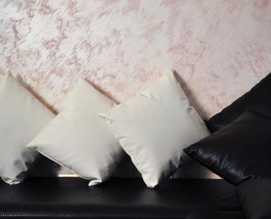 Декоративная краска  с эффектом песка для стен